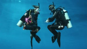 PADI Peak Performance Buoyancy kursus på Fyn